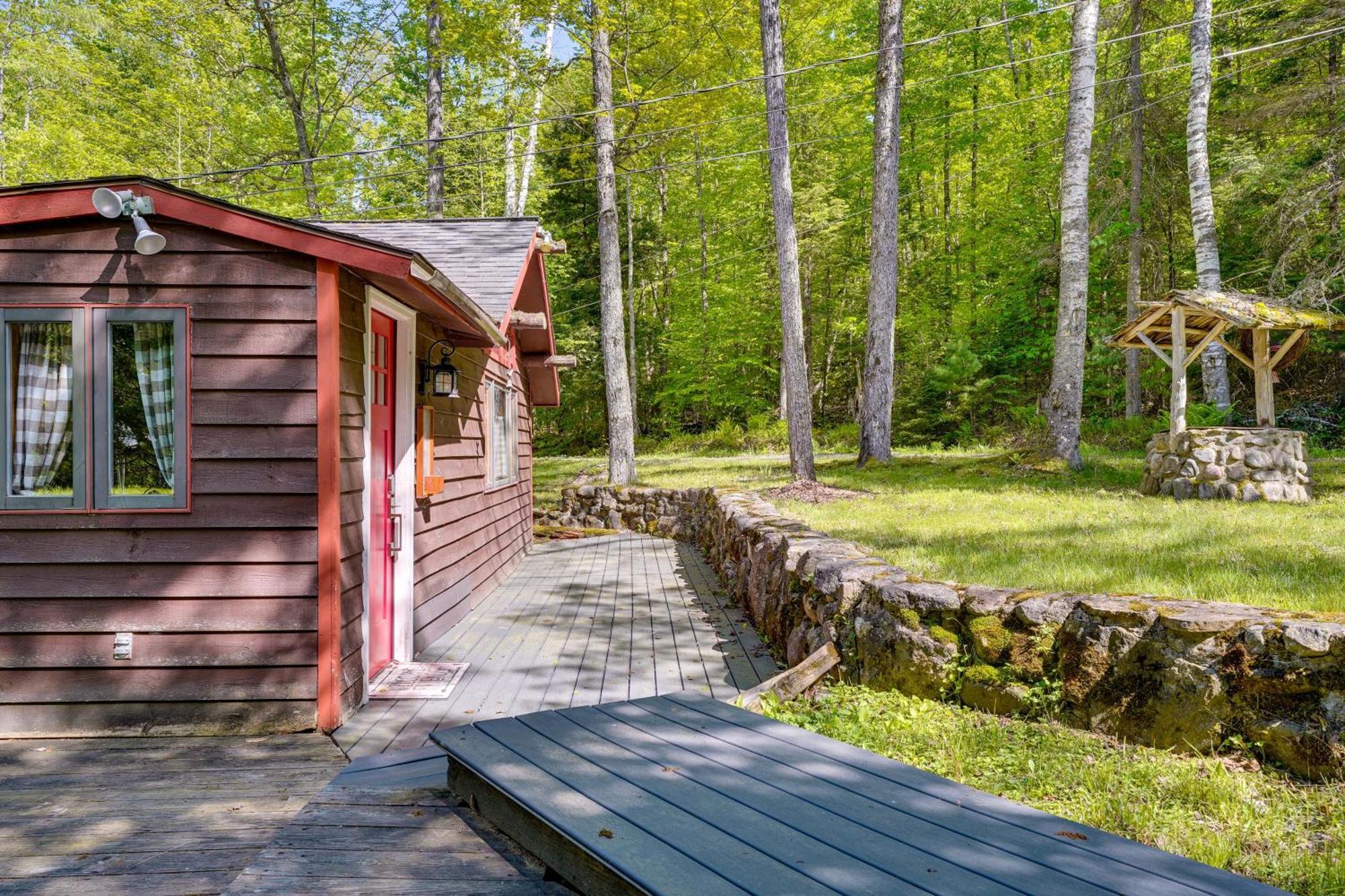 Saranac Lake Cabin With Deck Pets Welcome! Villa Exterior photo