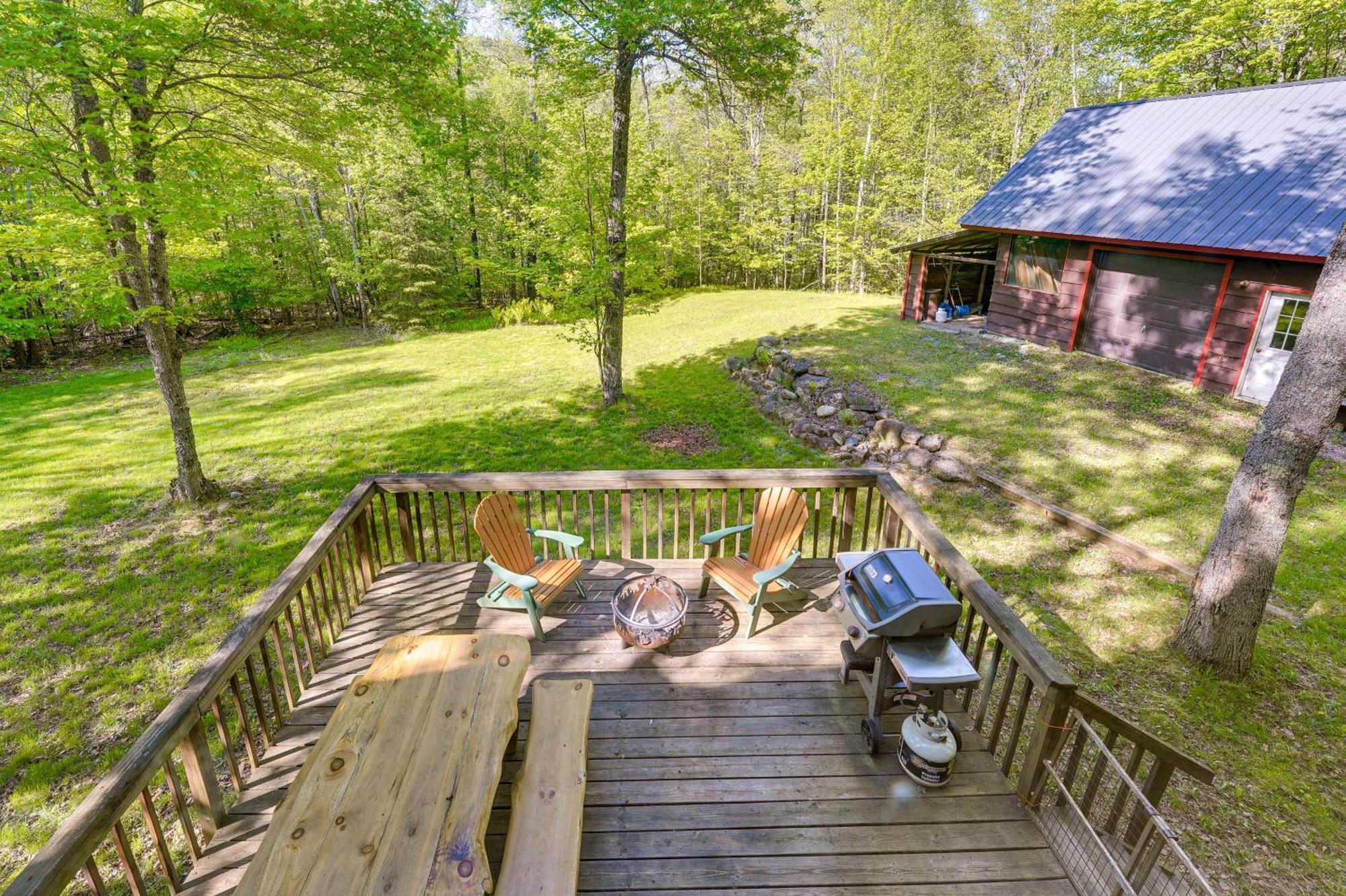 Saranac Lake Cabin With Deck Pets Welcome! Villa Exterior photo