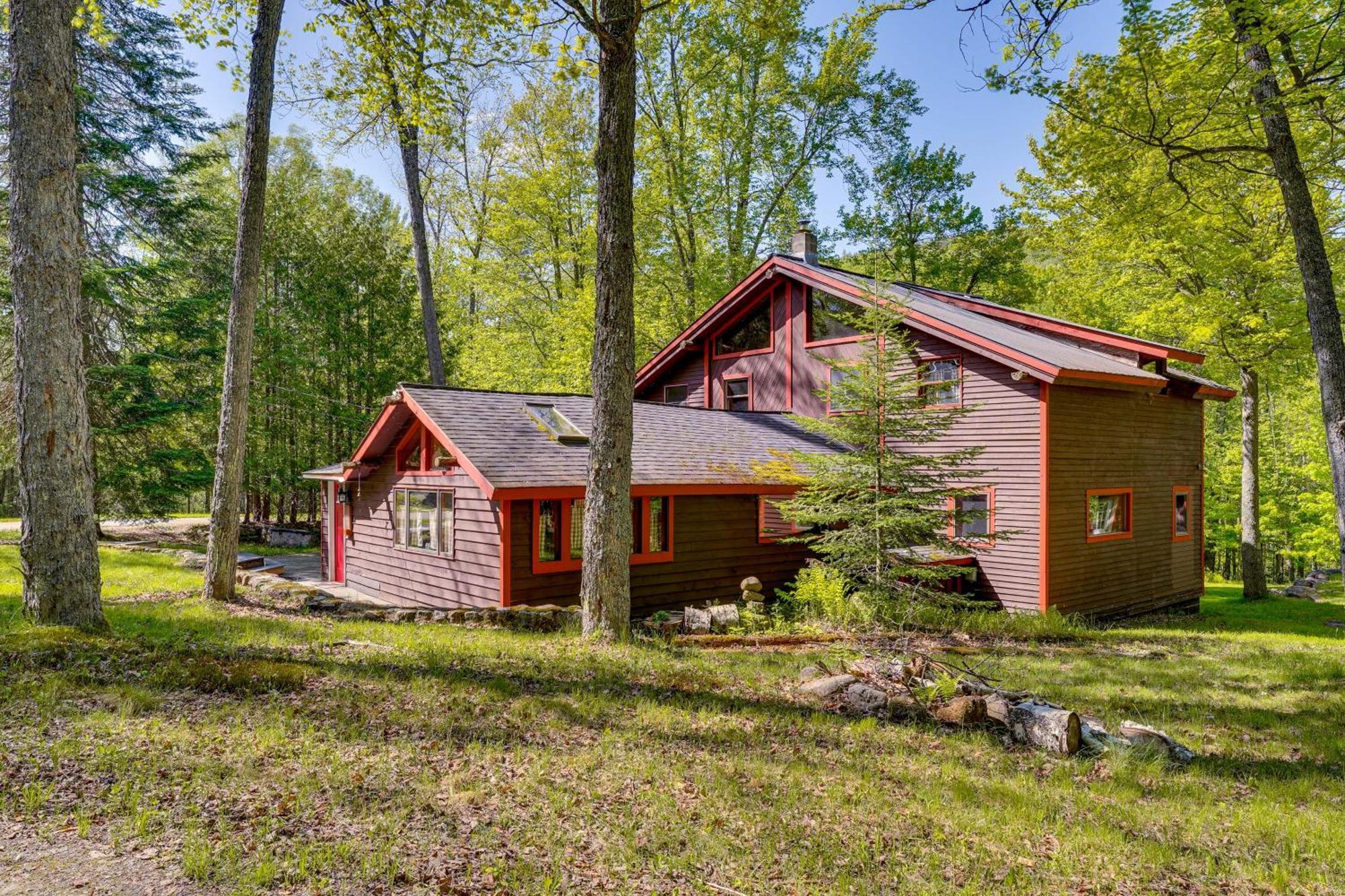 Saranac Lake Cabin With Deck Pets Welcome! Villa Exterior photo